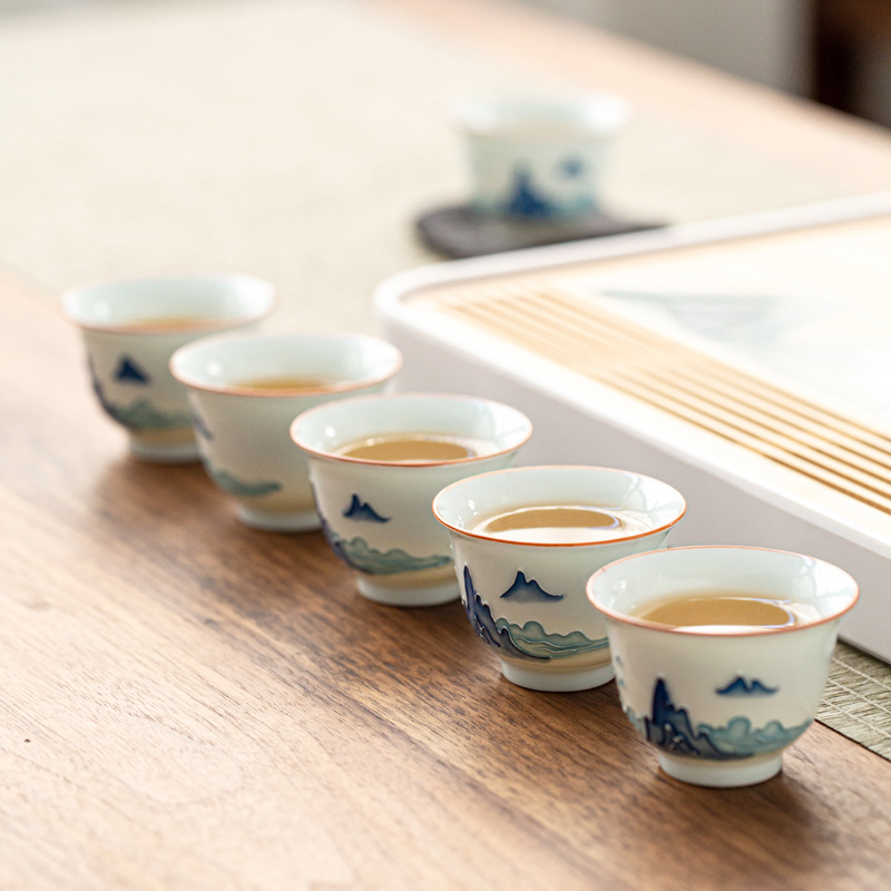 Hand-painted Kung Fu Tea Cup,  - огляд і ціна Celadon Ceramic Cup
